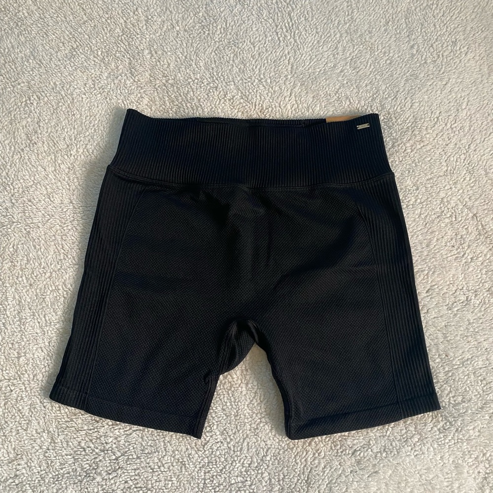 VS PINK seamless high waist biker shorts